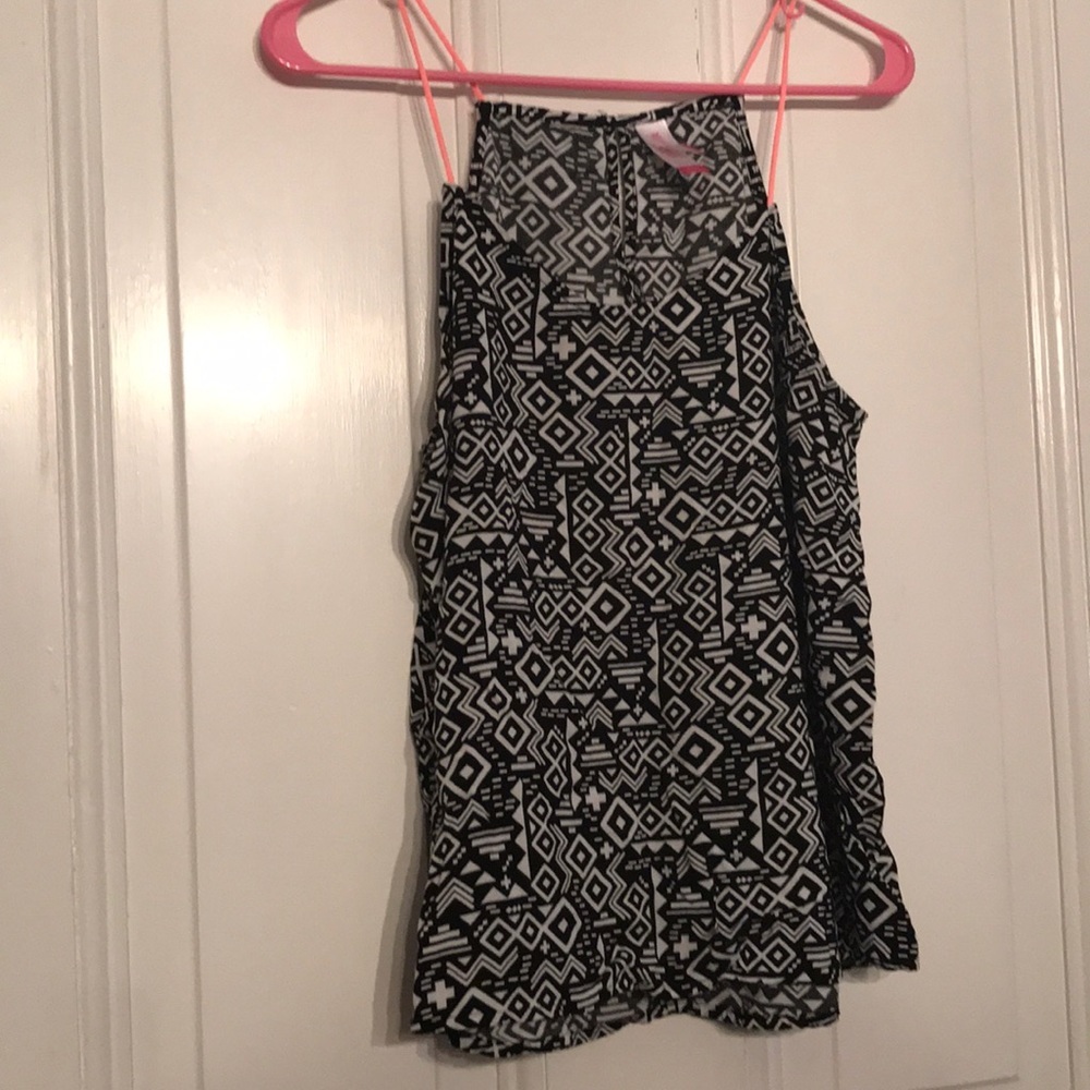 Black & White Aztec Tank Top B1